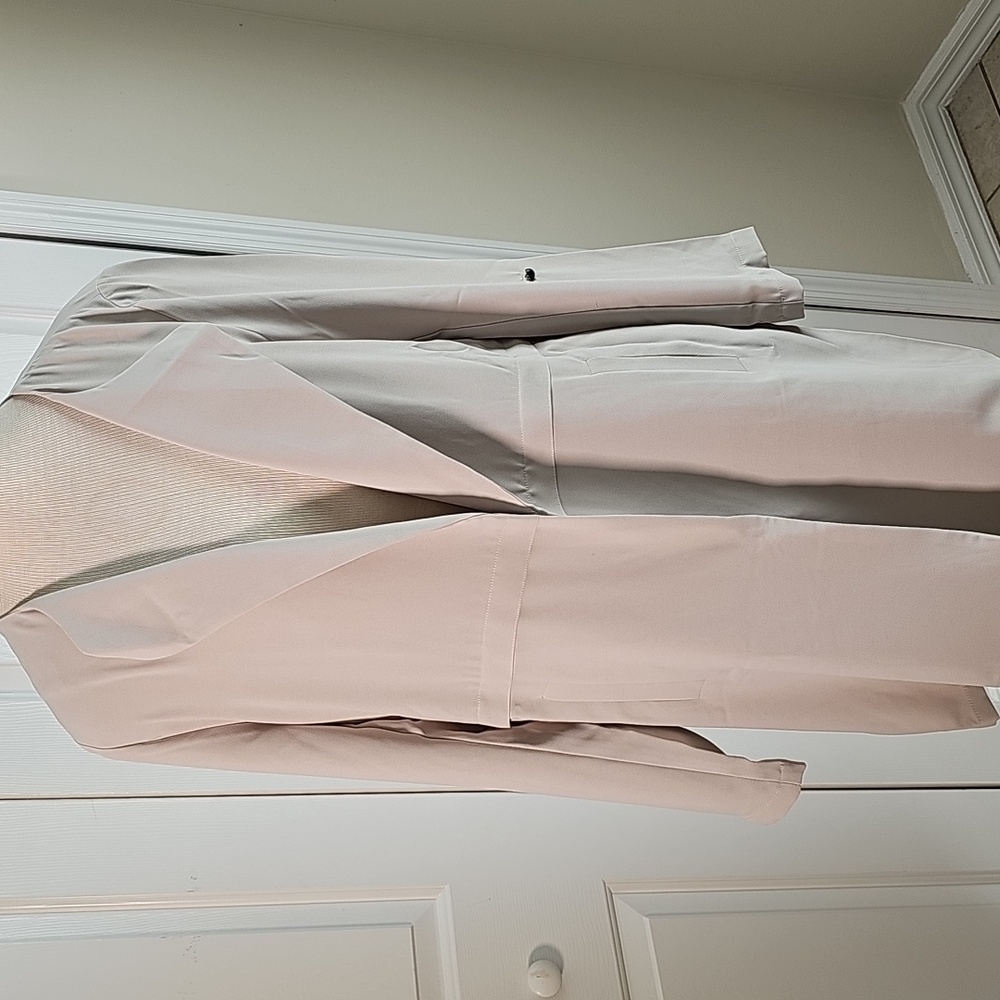 Philosophy Trench Coat Size XL.‎ Long Tab Sleeves. Pockets Tan